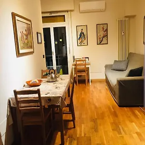 Giorgio's Station Bolonia