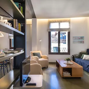 Mansardina - 1 Min From Accademia - Duplex Stylish And Cosy Venecia