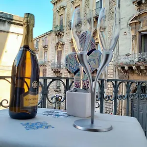 https://casa-emanuele-catania.sicilyhotelsitaly.net