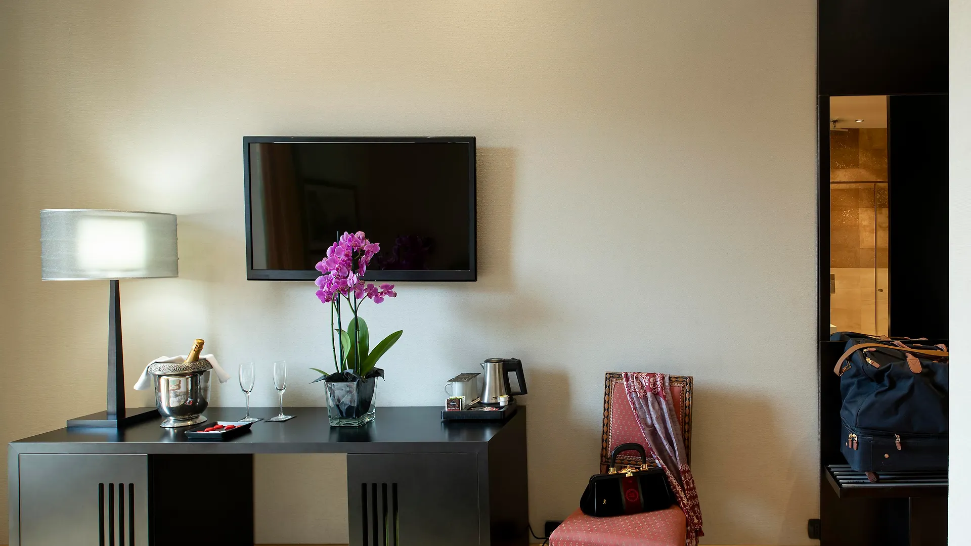 Alpi Hotel Rome Italy