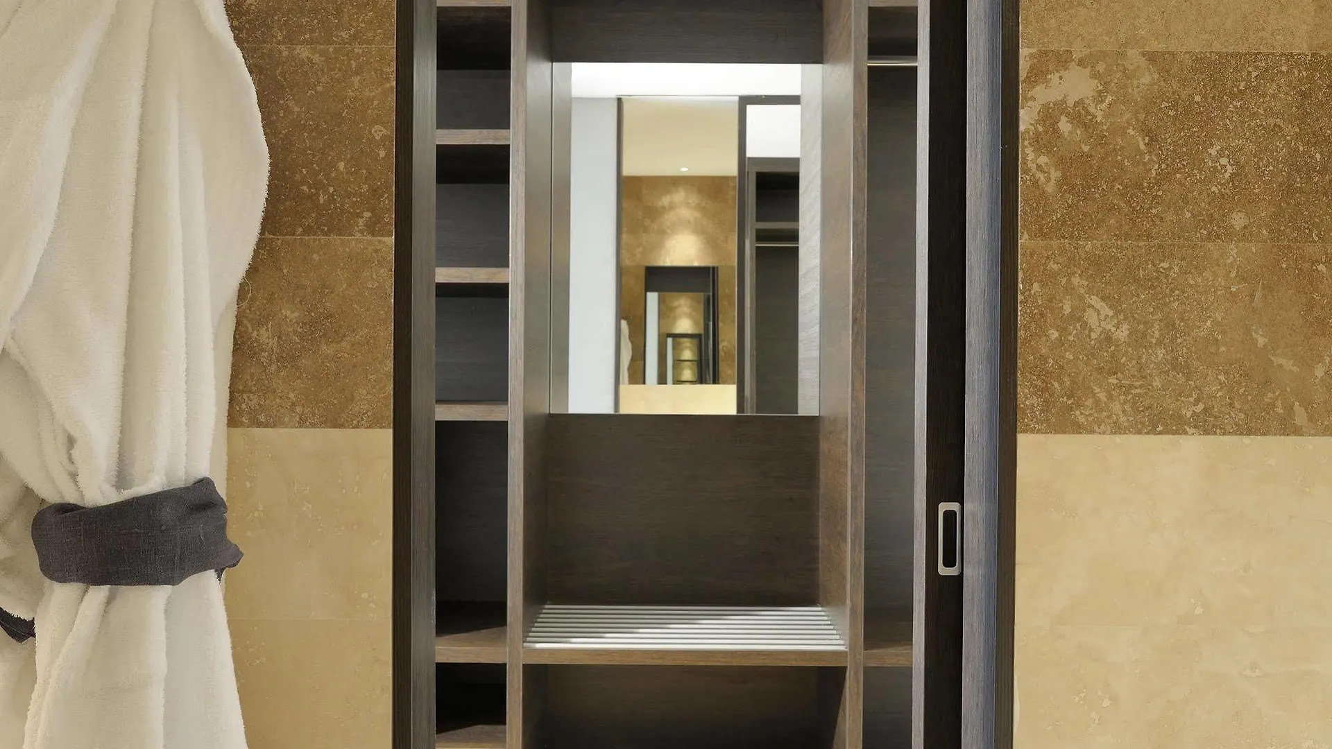 Alpi Hotel Rome